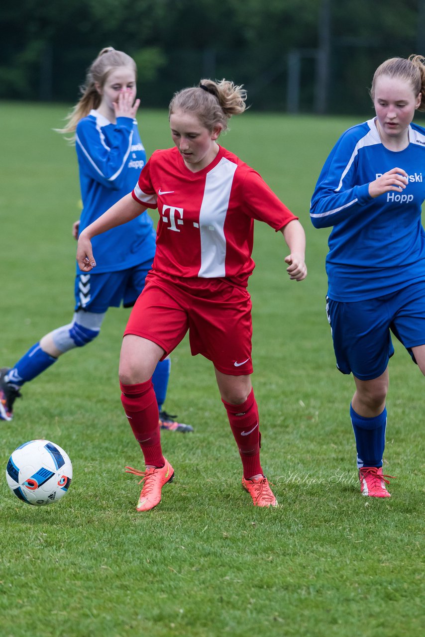 Bild 319 - wCJ SV Steinhorst/Labenz - VfL Oldesloe : Ergebnis: 18:0